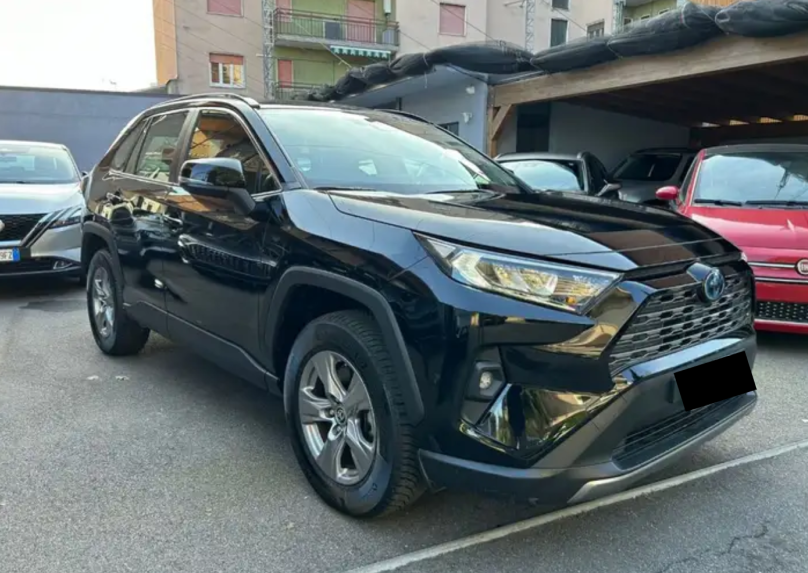 Left hand drive TOYOTA RAV 4 2.5 HV 218HP E-CVT 2WD Business